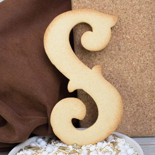 Met deze XXL uitsteker maak je de mooiste koek of cake taartjes voor het sinterklaasfeest. Bak ze voor je klanten of voor je eigen familie. Versier ze met pepernoten, schuimpjes, marsepein en schijfjes fondant met Sinterklaas thema opdrukken zoals deze Sinterklaas mini’s. Gebruik Deze XXL koeksteker is zowel geschikt voor grote koeken als het uitsteken […]
