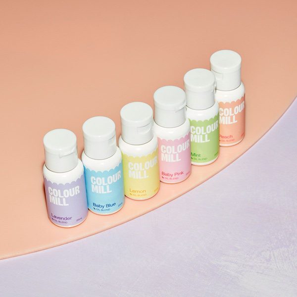 Met deze Colour Mill Pastel set maak je zelf echte Koekatelier koekjes. Ik gebruik deze set al jaren. Ondanks dat er regelmatig nieuwe producten komen, kom ik toch steeds weer terug op deze te gekke set. Houd jij net als ik van zoete, schattige fondantkoekjes? Dan wordt dit vanaf nu ook jouw go to kleur […]