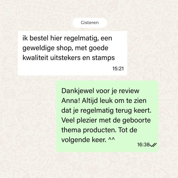 Dit te schattige beertje maak je met onze fondantstempel en uitsteker. Ga voor kleine koekjes van 5cm of kies voor het normale formaat van 8cm hoog. Combineren met elkaar is natuurlijk ook super leuk. Vooral als je ze dan ook nog tegen een taart of op een cupcake plaatst wordt dit een super schattige set. […]